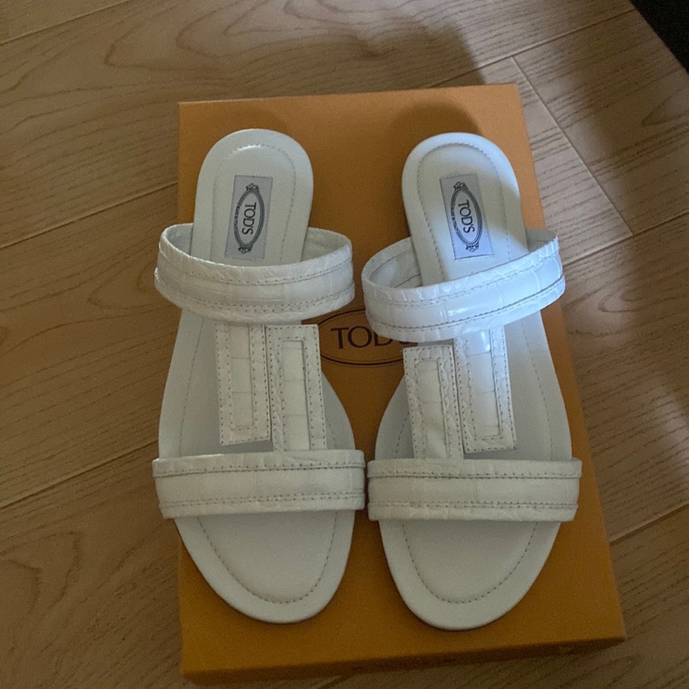 Like new tods